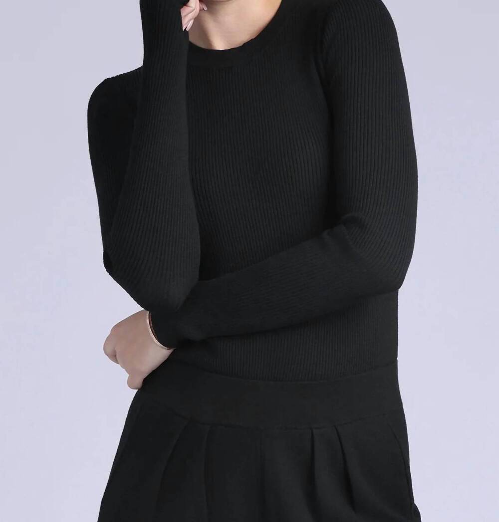 NEW MINNIE ROSE ribbed long sleeve sweater in black